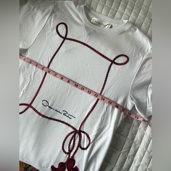 Oscar de la Renta - Picture 9 of 9